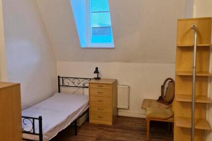 Zimmer in WG Wohnung