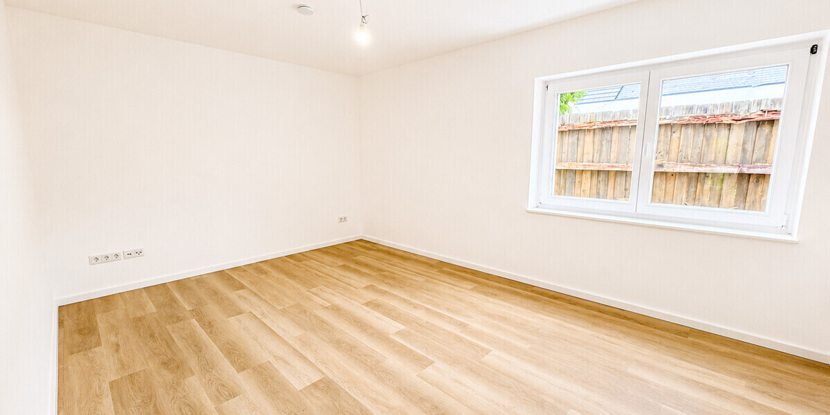 Exklusive kernsanierte Loftwohnung im Erstbezug mit Privatteich & Panorama-Glasfront - Erdgeschoßwohnung Münster / Albachten Albachten | Angebot:26621543