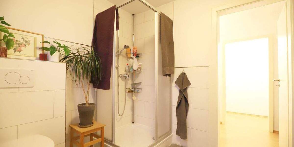 Etagenwohnung Trier Trier-Ost - 2 Zimmer, 65 m&sup2;, 800&euro; | Angebot:25675884