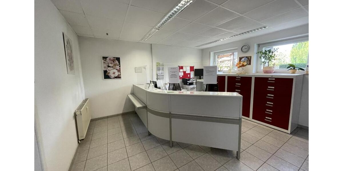Gewerbeobjekt Naumburg (Saale) - 813&euro; | Angebot:23822401