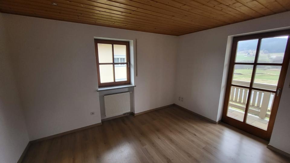 Erdgeschoßwohnung Rattenberg - 2 Zimmer, 120 m&sup2;, 900&euro; | Angebot:25977065