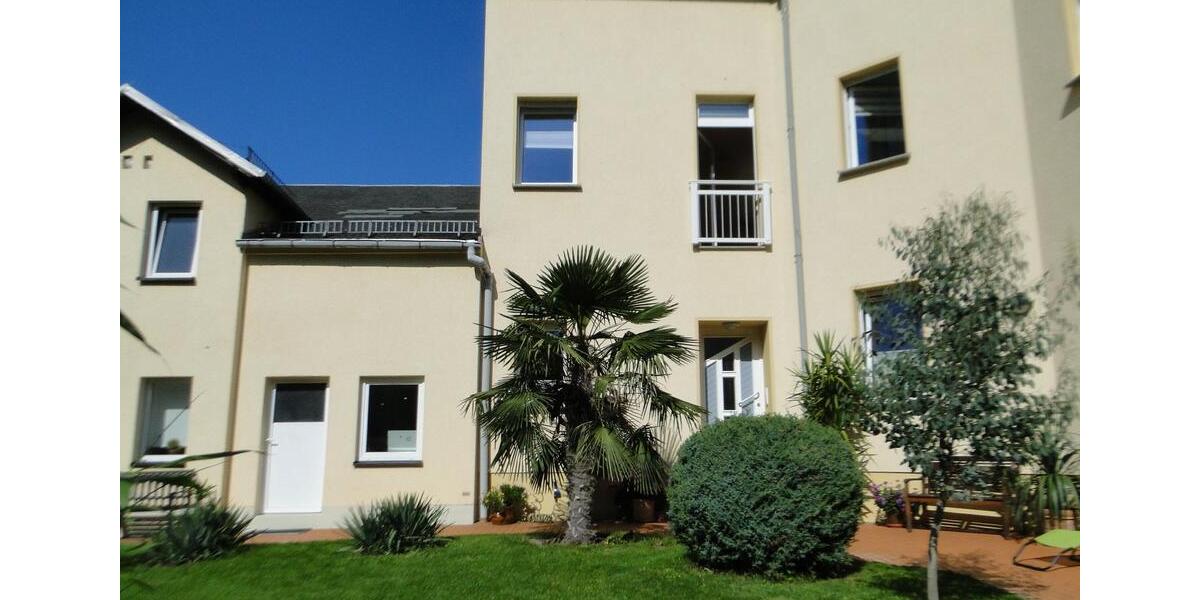 Wohnen auf Zeit Meerane - 2 Zimmer, 68 m&sup2;, 12&euro; | Angebot:26278601