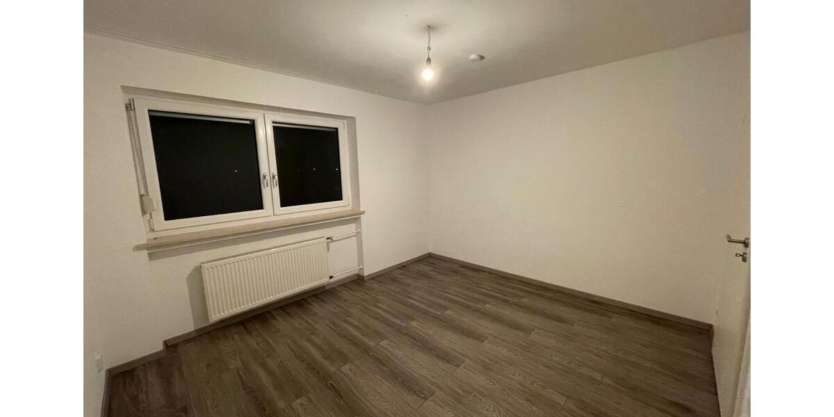 Etagenwohnung Siegsdorf - 2 Zimmer, 48 m&sup2;, 750&euro; | Angebot:26549906