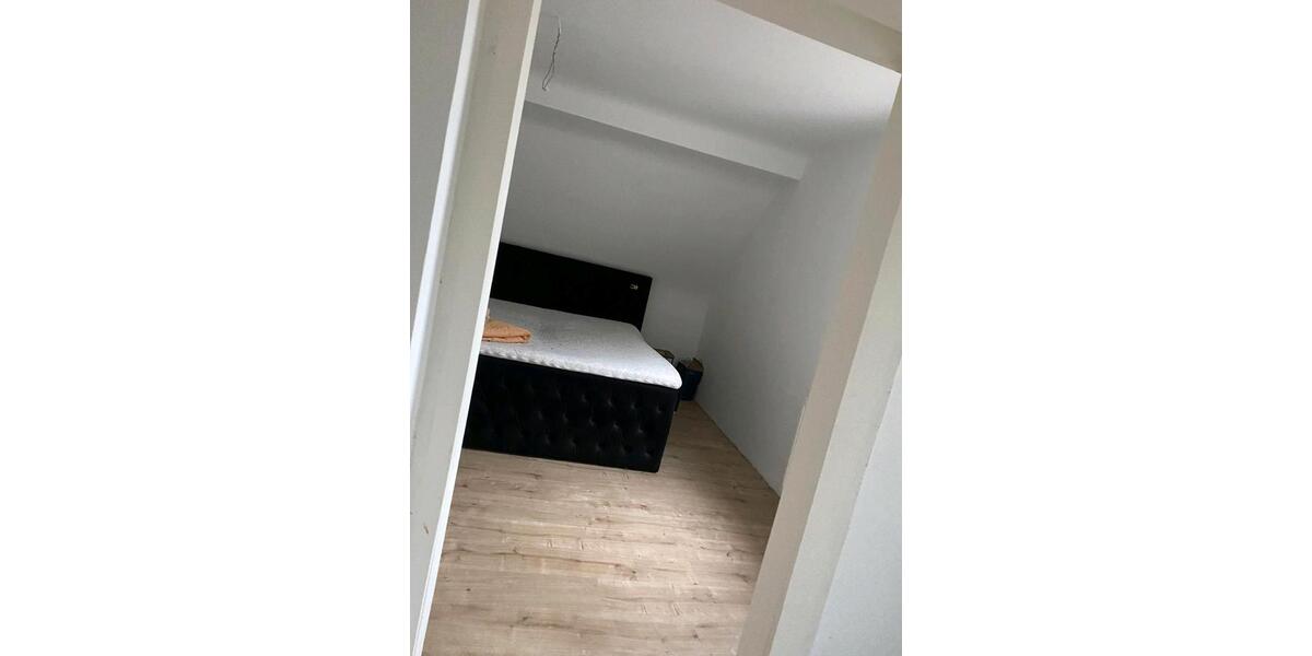 Reihenhaus Rodalben - 5 Zimmer, 160 m&sup2;, 1.100&euro; | Angebot:26049825