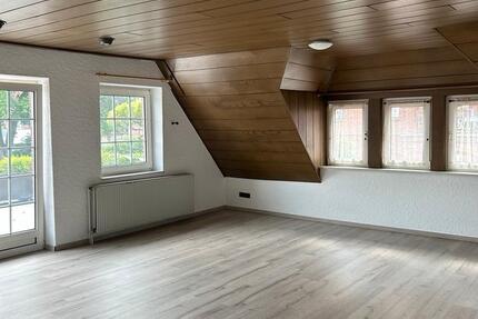 Wohnung Cloppenburg - 6 Zimmer, 170 m&sup2;, 1.000&euro; | Angebot:25106761