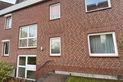 Wohnung Pinneberg - 2 Zimmer, 54 m&sup2;, 750&euro; | Angebot:26061111