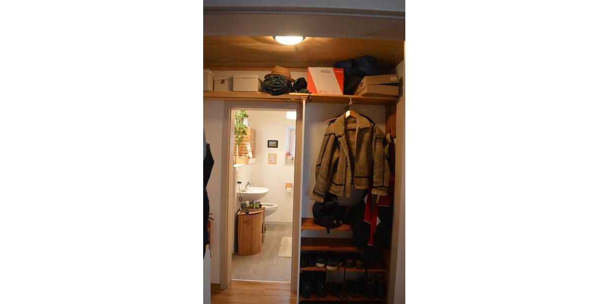 Kernsanierte, energieeffiziente Erdgeschosswohnung mit Garten 2 zimmer