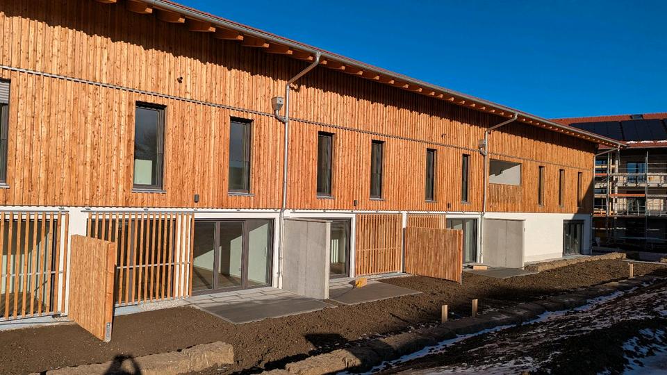 Reihenhaus Amerang - 4 Zimmer, 134 m&sup2;, 2.145&euro; | Angebot:24589745