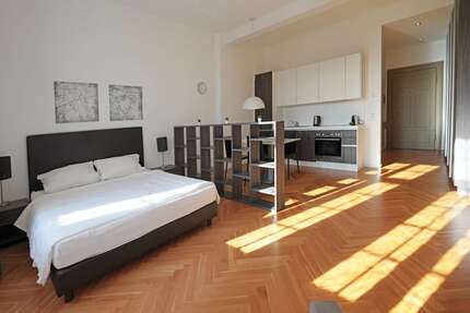 Wohnung München Neuhausen-Nymphenburg - 1 Zimmer, 42 m&sup2;, 1.350&euro; | Angebot:26211301