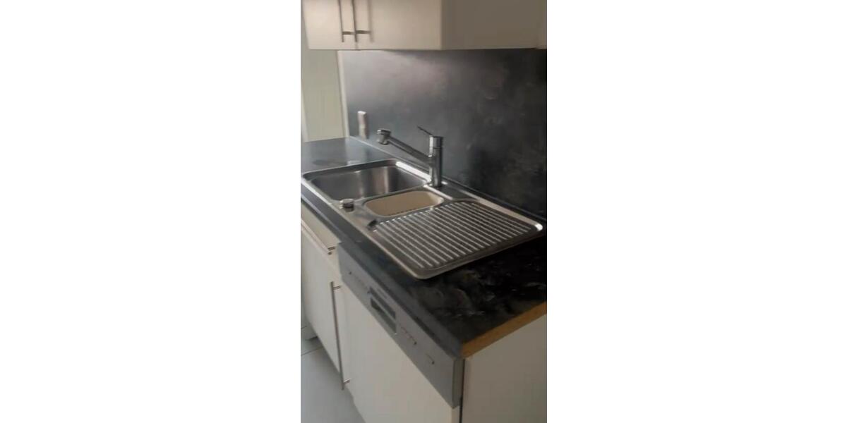 Etagenwohnung Neckarsulm - 4 Zimmer, 90 m&sup2;, 1.090&euro; | Angebot:26016035