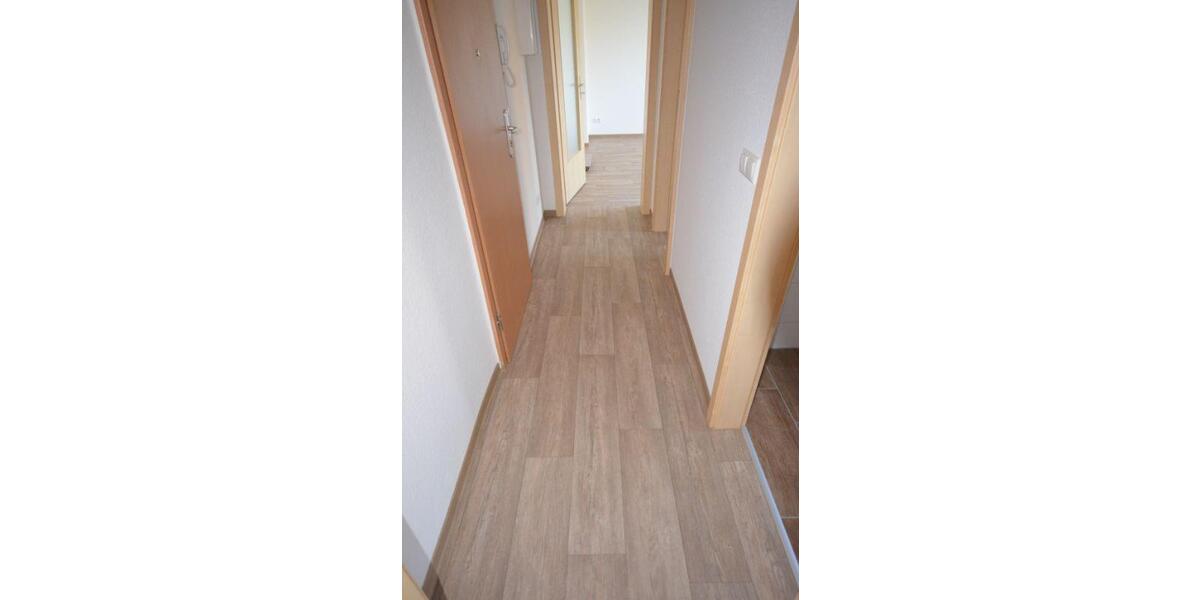 Etagenwohnung Riesa Neuweida - 2 Zimmer, 39 m&sup2;, 250&euro; | Angebot:26656318