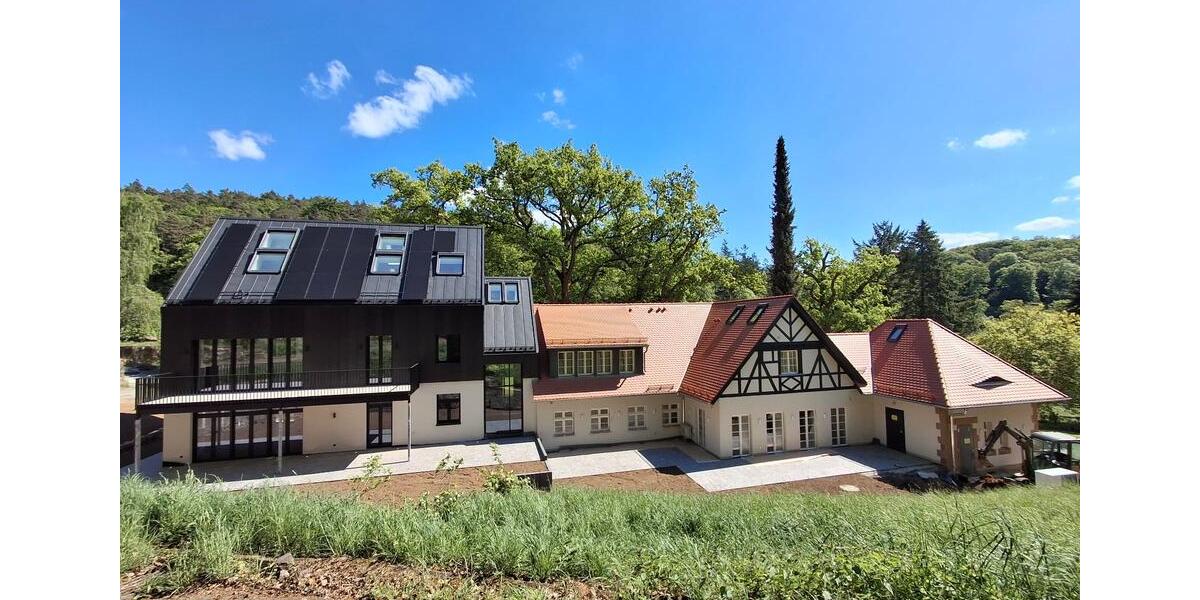 Maisonettenwohnung Marburg - 4 Zimmer, 146 m&sup2;, 2.950&euro; | Angebot:25881205