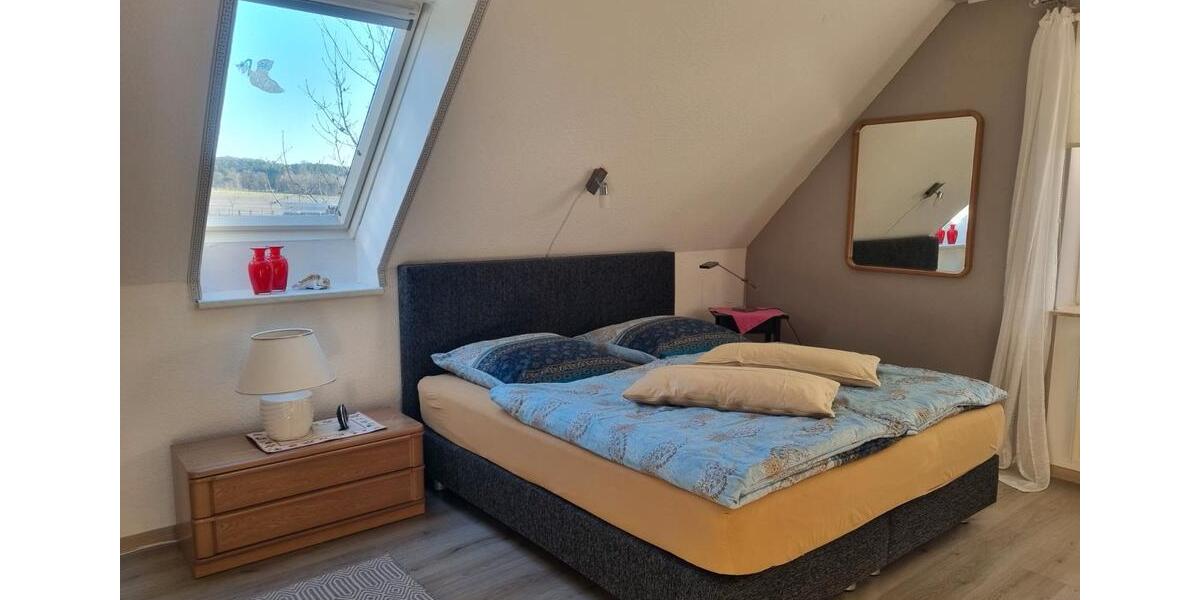 Dachgeschoßwohnung Bleckede - 3.5 Zimmer, 90 m&sup2;, 850&euro; | Angebot:26232215