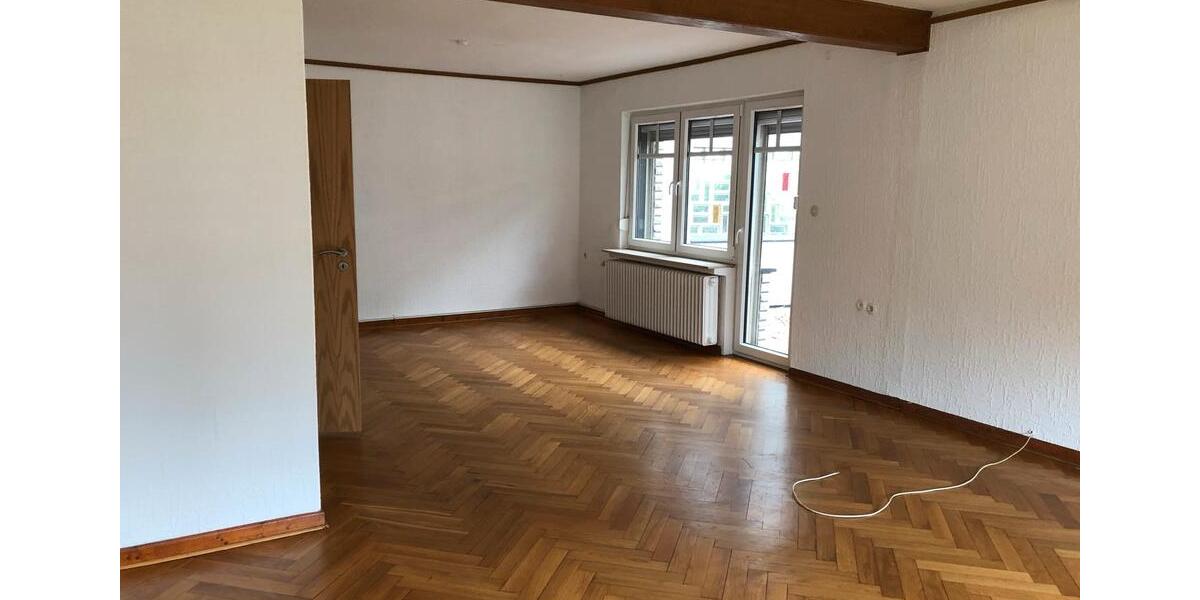 Erdgeschoßwohnung Menslage - 4 Zimmer, 103 m&sup2;, 1.050&euro; | Angebot:26612193