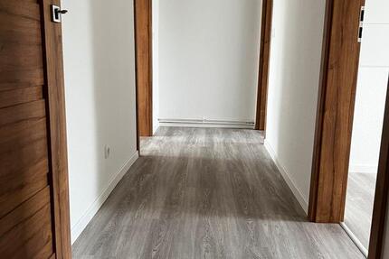 Wohnung Seeland - 4 Zimmer, 67 m&sup2;, 600&euro; | Angebot:25824432
