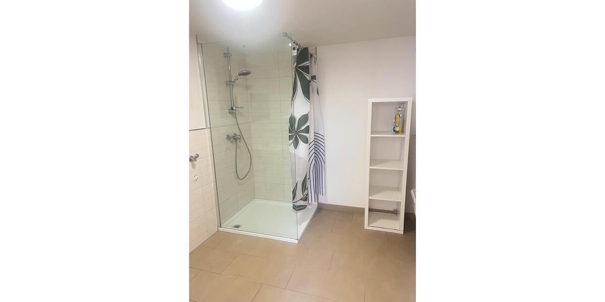 Etagenwohnung Tiefenbach - 1 Zimmer, 37 m&sup2;, 530&euro; | Angebot:26592190