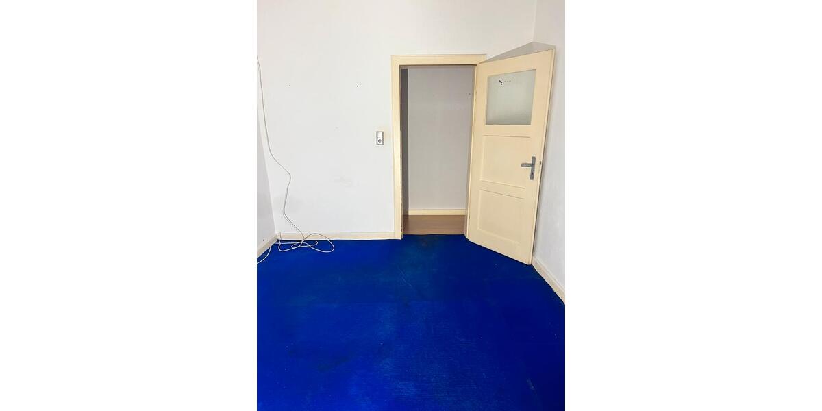 Dachgeschoßwohnung Frankenthal (Pfalz) - 4 Zimmer, 114 m&sup2;, 900&euro; | Angebot:21521661