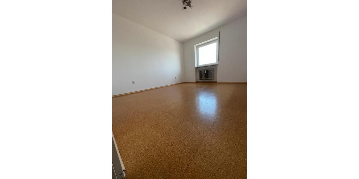 Etagenwohnung Freyung - 2 Zimmer, 58 m&sup2;, 450&euro; | Angebot:25986600