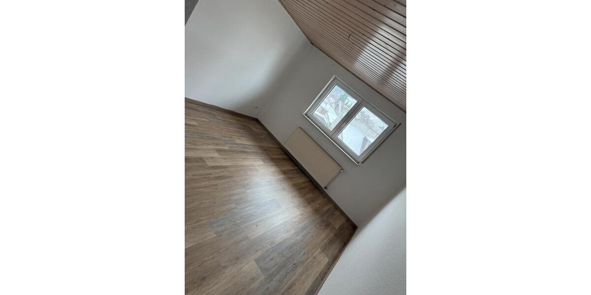 Erdgeschoßwohnung Bad Kreuznach Bad Münster am Stein-Ebernburg - 3 Zimmer, 90 m&sup2;, 898&euro; | Angebot:25614230