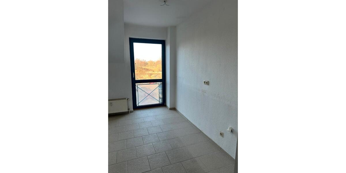 Etagenwohnung Gützkow - 3 Zimmer, 92 m&sup2;, 690&euro; | Angebot:24660852