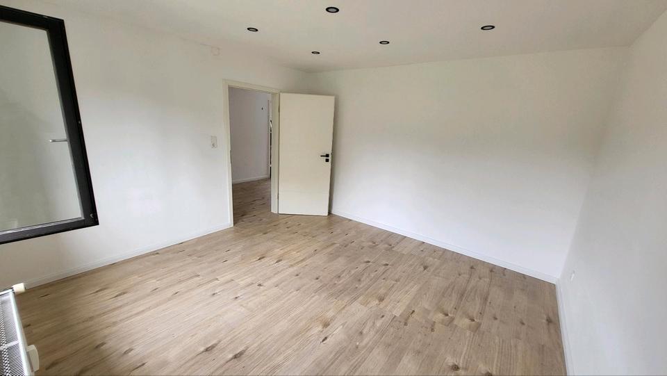 Erdgeschoßwohnung Wadern - 4 Zimmer, 94 m&sup2;, 900&euro; | Angebot:25353368