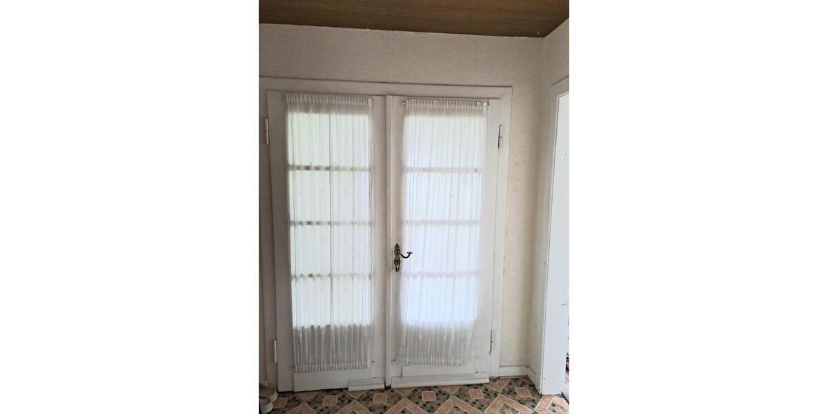 Wohnen auf Zeit Gummersbach - 25 Zimmer, 90 m&sup2;, 500&euro; | Angebot:25642487