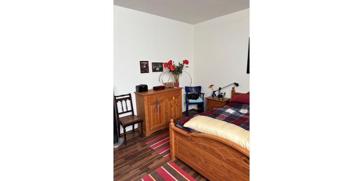 Etagenwohnung Ortenberg - 2 Zimmer, 87 m&sup2;, 780&euro; | Angebot:26422088