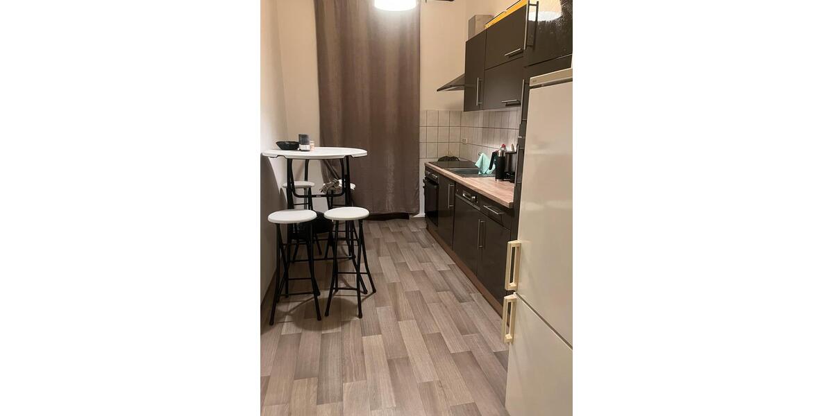 Erdgeschoßwohnung Ilmenau - 3 Zimmer, 72 m&sup2;, 281&euro; | Angebot:25789908