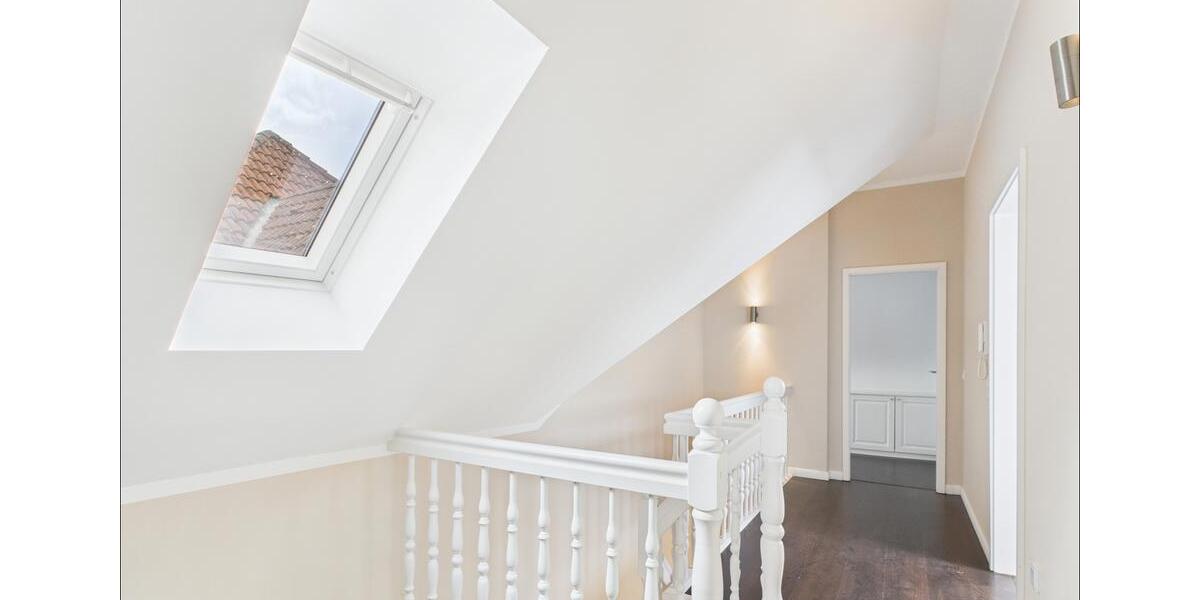 Dachgeschoßwohnung Klingenberg am Main - 6 Zimmer, 174 m&sup2;, 1.680&euro; | Angebot:26634340
