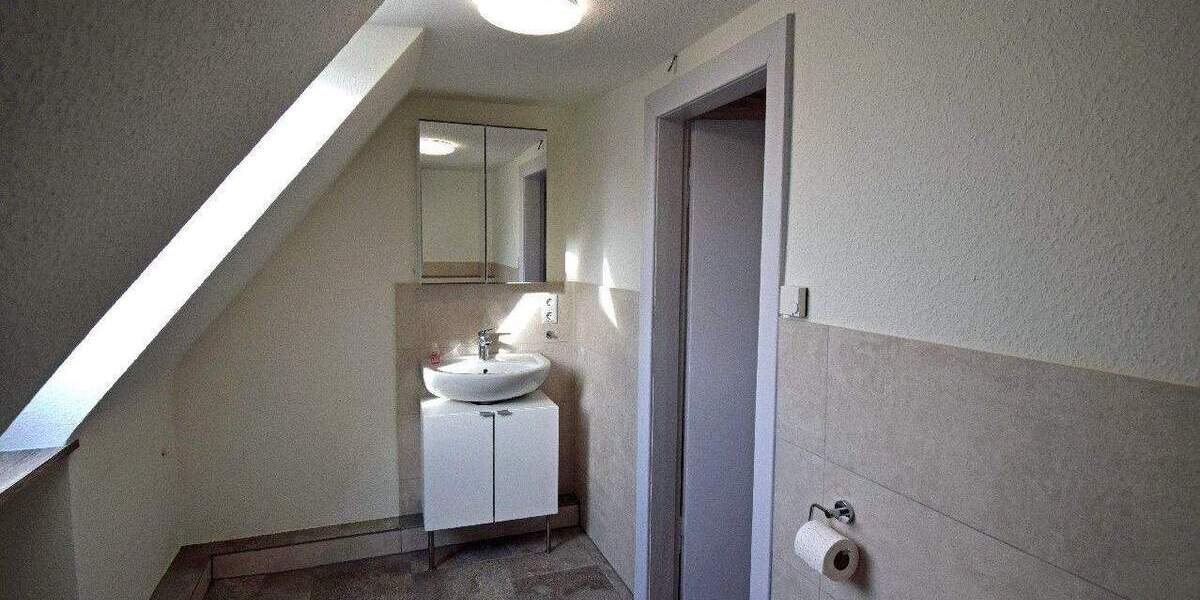 Helles, großzügiges Familienhaus mit großem Garten in attraktiver Wohnlage von 41334 Nettetal 8 zimmer