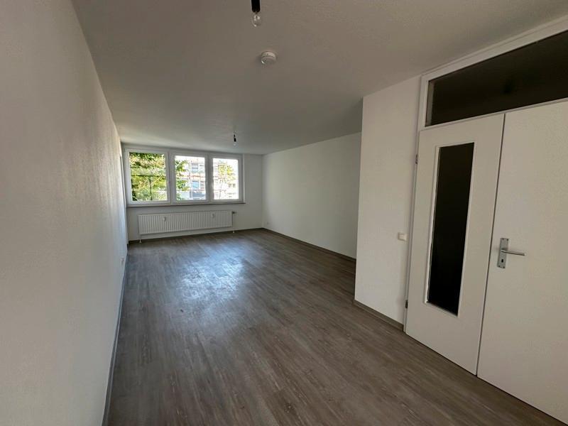Wo das Leben so spielt - interessante 3,5 - Zimmer-Wohnung zimmer
