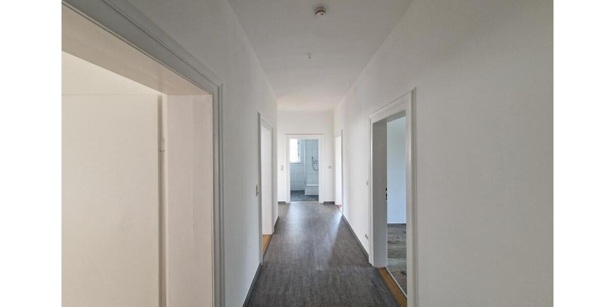 Etagenwohnung Simbach am Inn - 4 Zimmer, 97 m&sup2;, 700&euro; | Angebot:26420656