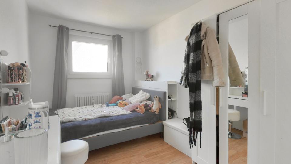 Etagenwohnung Köln Ehrenfeld - 3 Zimmer, 75 m&sup2;, 1.670&euro; | Angebot:26532510