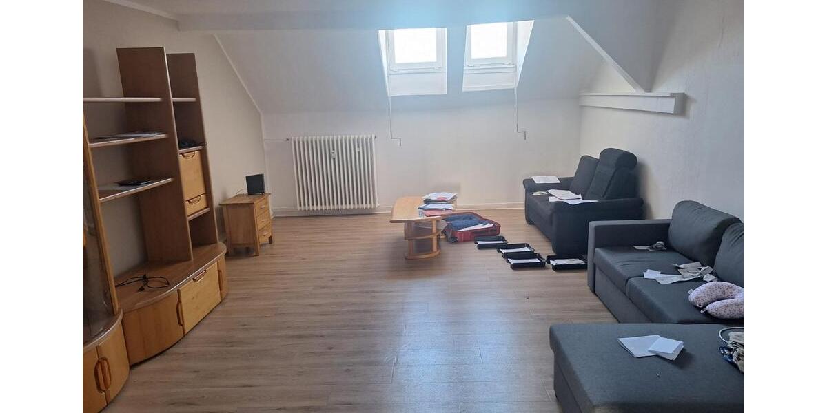 Dachgeschoßwohnung Eschwege - 3 Zimmer, 110 m&sup2;, 650&euro; | Angebot:24496922