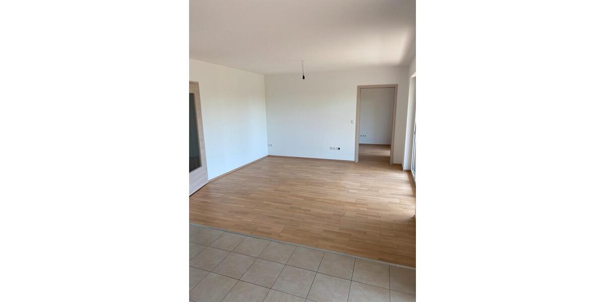 Etagenwohnung Erding - 2 Zimmer, 60 m&sup2;, 900&euro; | Angebot:25977291