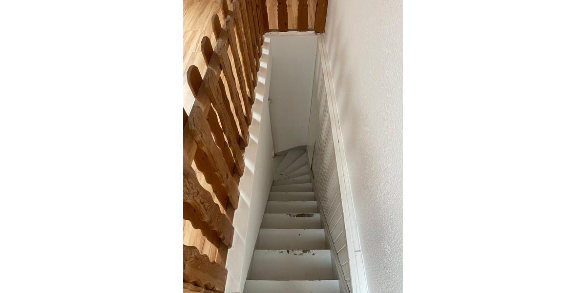 Dachgeschoßwohnung Siegen - 2 Zimmer, 45 m&sup2;, 470&euro; | Angebot:26665414