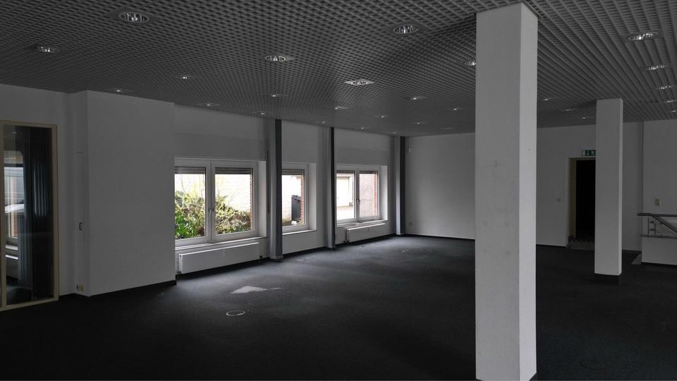 Gewerbeobjekt Duisburg Rheinhausen - 2.750&euro; | Angebot:21345198