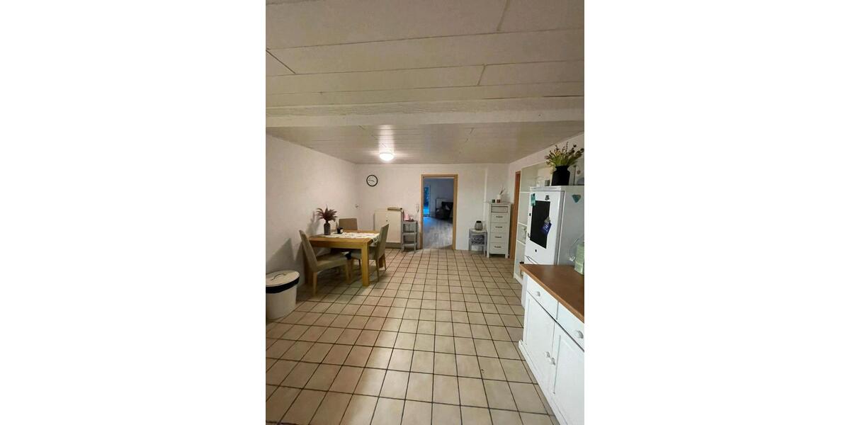 Erdgeschoßwohnung Silberstedt - 3.5 Zimmer, 125 m&sup2;, 1.100&euro; | Angebot:25064445