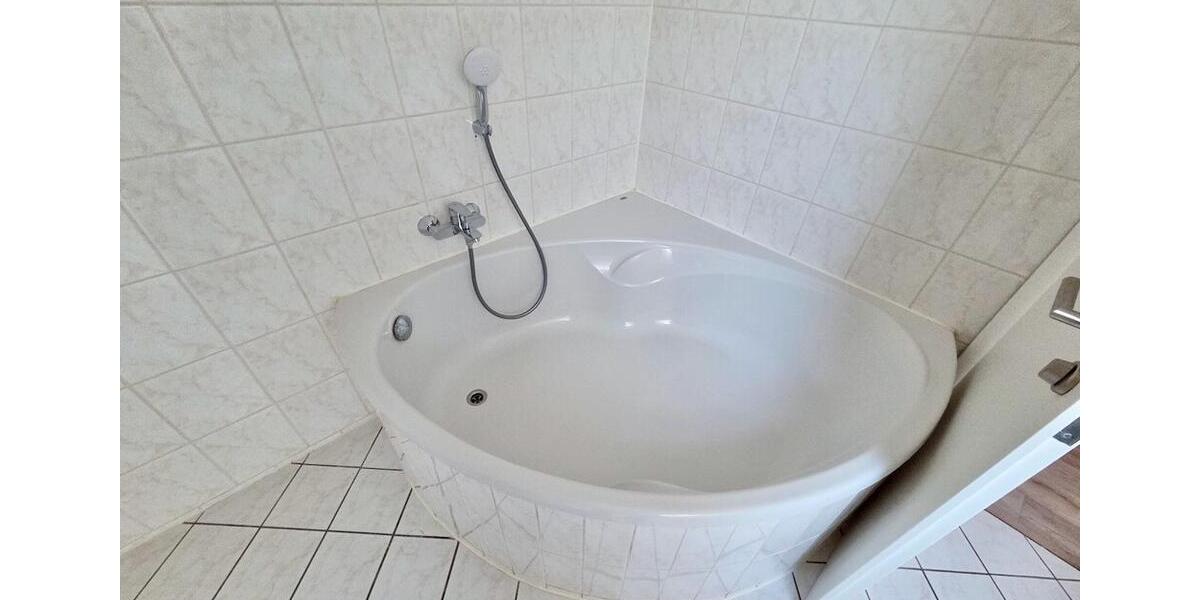 Etagenwohnung Döbeln - 1 Zimmer, 40 m&sup2;, 325&euro; | Angebot:24700873