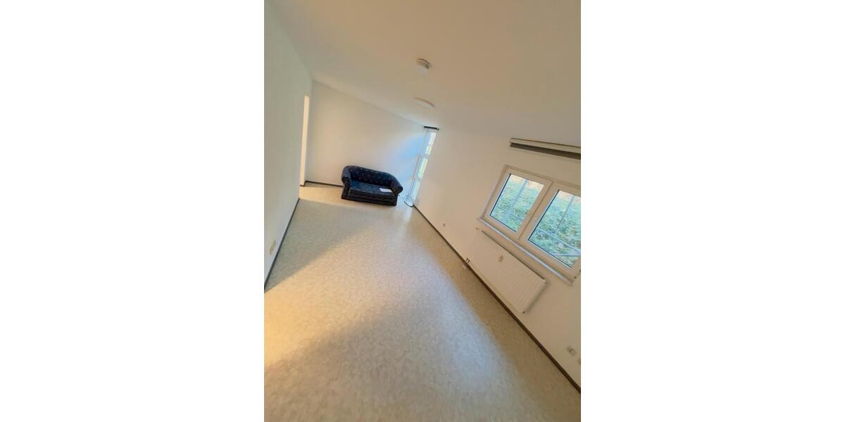 Erdgeschoßwohnung Ilmenau - 1 Zimmer, 32 m&sup2;, 430&euro; | Angebot:26003026