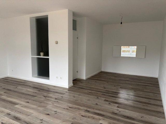 Reihenhaus Frankfurt am Main Bonames - 4.5 Zimmer, 138 m&sup2;, 2.000&euro; | Angebot:26048024
