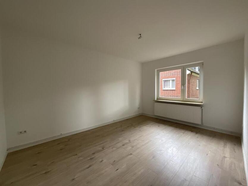 Renovierte 3-Zimmer-Wohnung mit Dusche in Wilhelmshaven City!