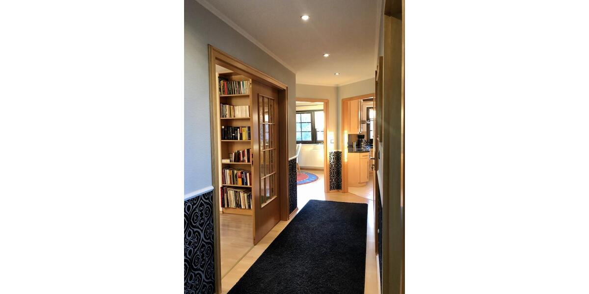 Wohnen auf Zeit Schwerin Friedrichsthal - 3 Zimmer, 120 m&sup2;, 1.350&euro; | Angebot:24707873