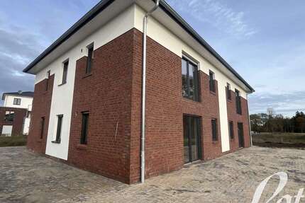 Wohnung zum Mieten in Apen Augustfehn 800 € 72.26 m² 3 zimmer