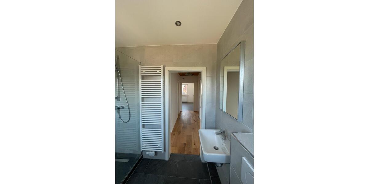Etagenwohnung Euskirchen Dom-Esch - 2.5 Zimmer, 65 m&sup2;, 960&euro; | Angebot:26424618