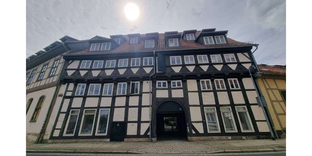 Etagenwohnung Halberstadt - 5 Zimmer, 74 m&sup2;, 410&euro; | Angebot:26717621
