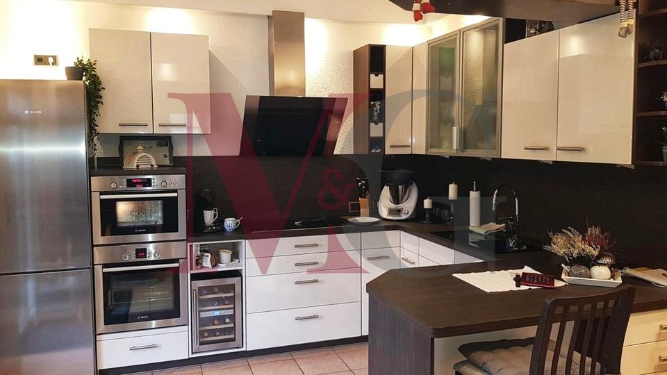 Einfamilienhaus Wilhelmshaven Aldenburg - 9 Zimmer, 227 m&sup2;, 1.600&euro; | Angebot:25843573