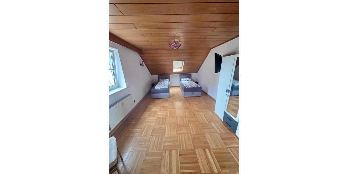 Wohnen auf Zeit Neunburg vorm Wald - 4.5 Zimmer, 134 m&sup2;, 20&euro; | Angebot:21468641