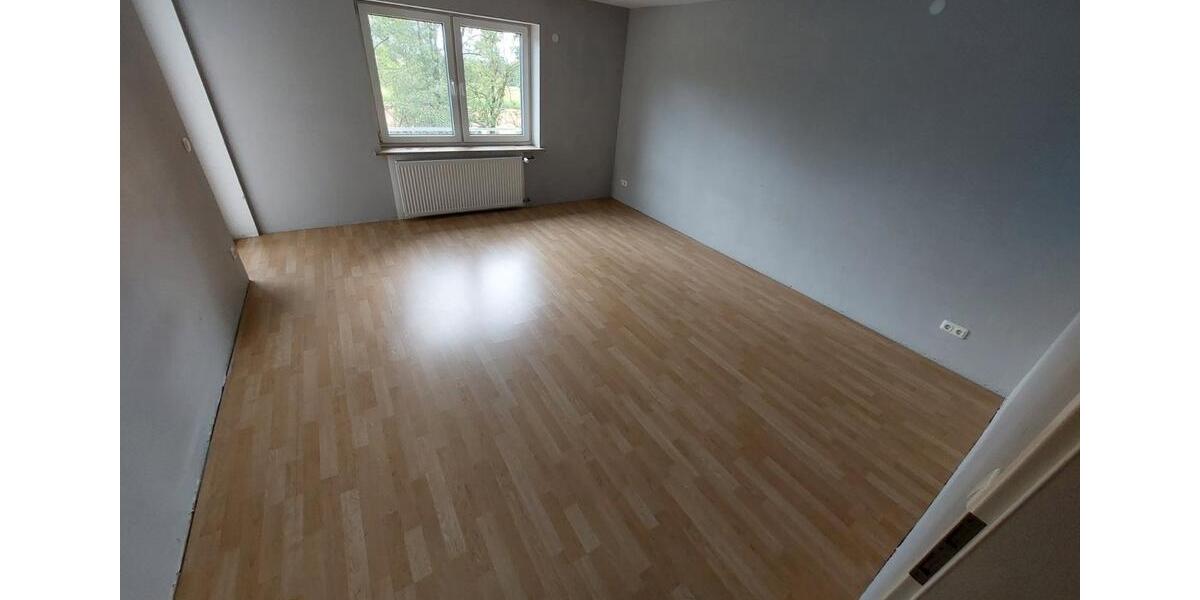 Etagenwohnung Wartenberg - 3.5 Zimmer, 108 m&sup2;, 1.400&euro; | Angebot:26620632