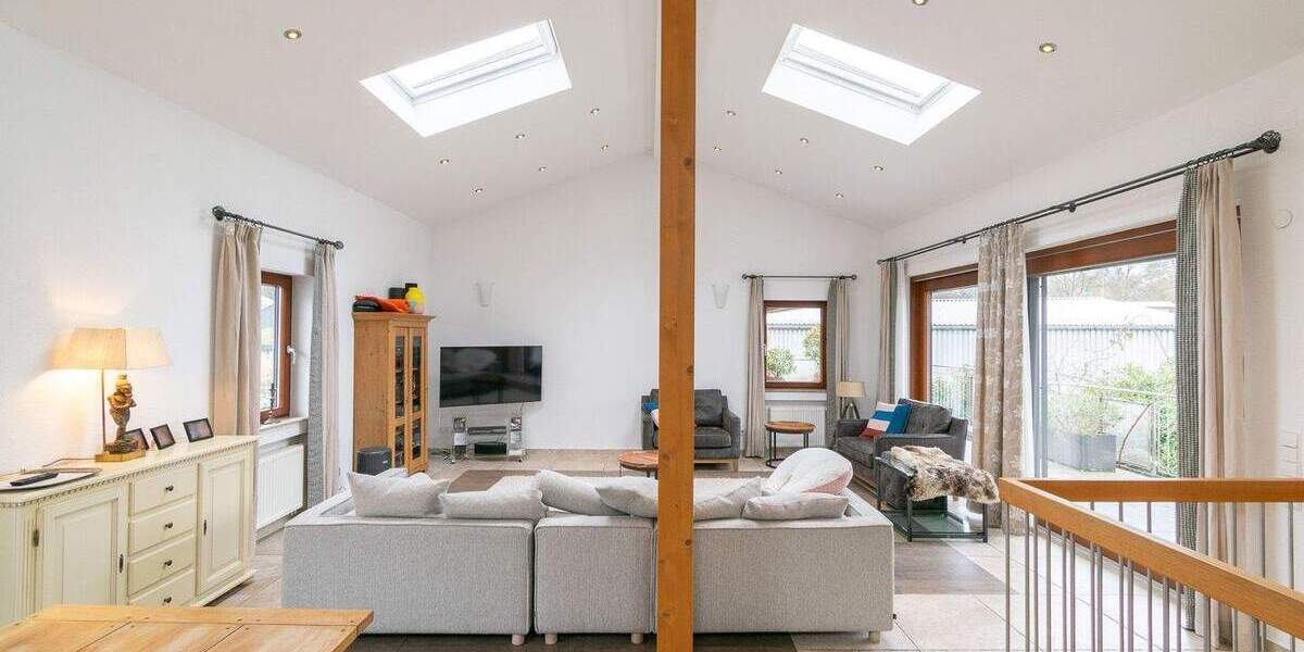 Einfamilienhaus Tettnang - 8 Zimmer, 270 m&sup2;, 2.900&euro; | Angebot:25726019